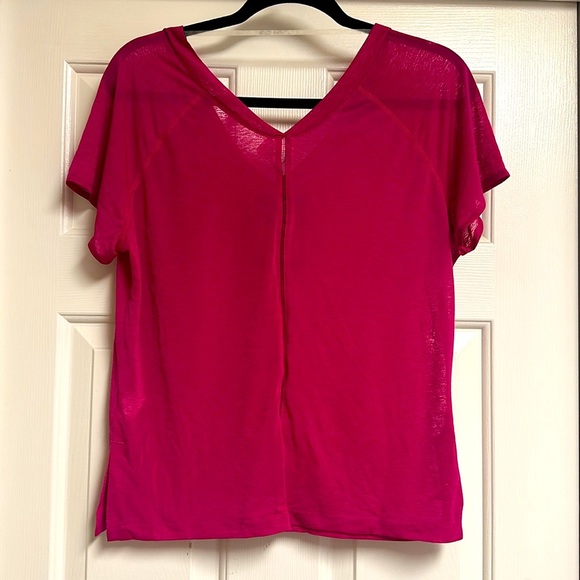 NWT Women’s Brooks Ghost Short Sleeve - Picture 3 of 3